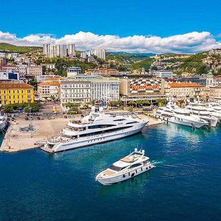 Central Rijeka Apartments CIOTTINA 24 Buitenkant foto