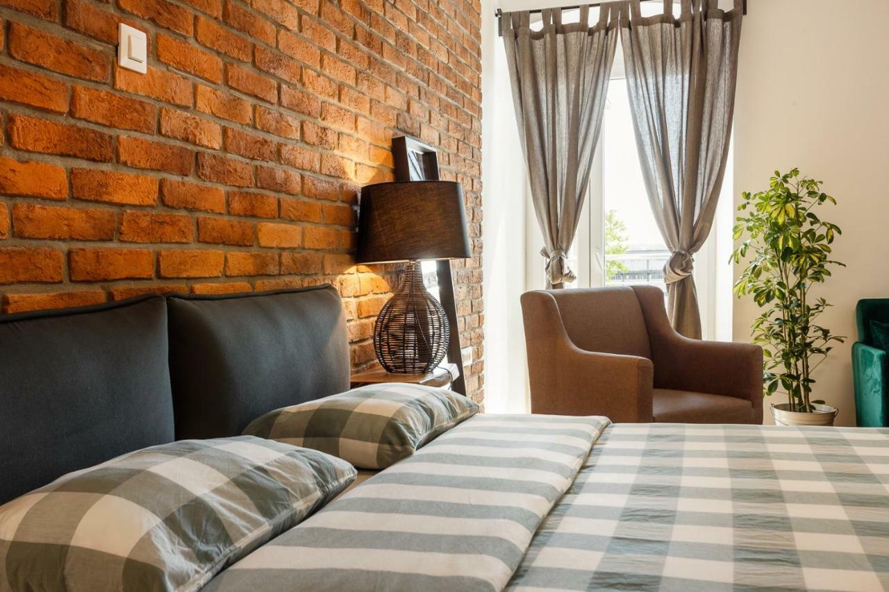 Central Rijeka Apartments CIOTTINA 24 Buitenkant foto